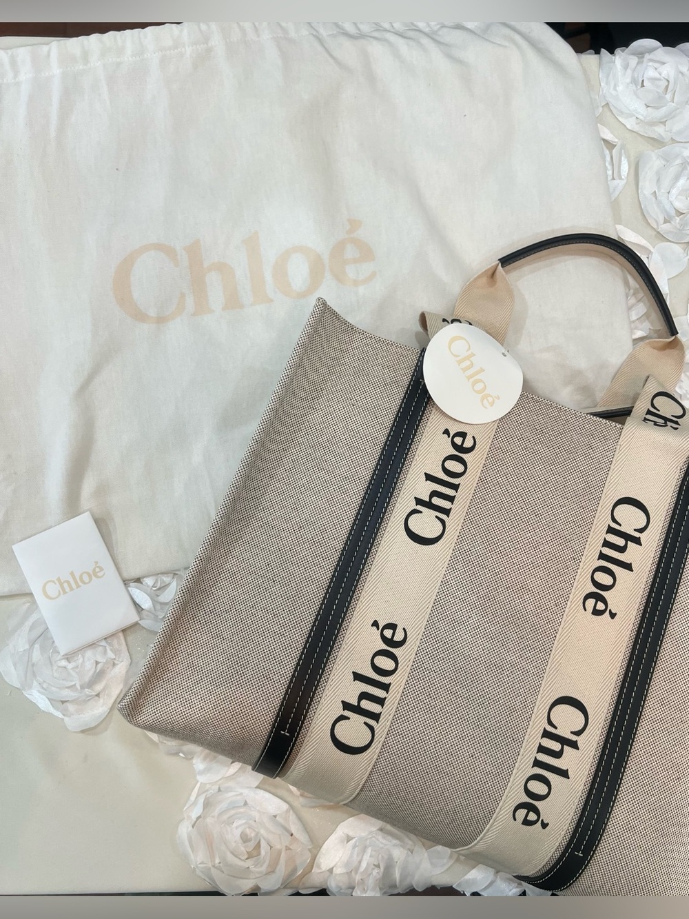 New WITH Tags LARGE Chloé Woody Tote Bag